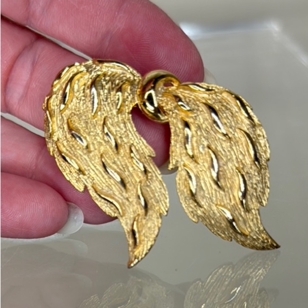 Gold Wings Brooch